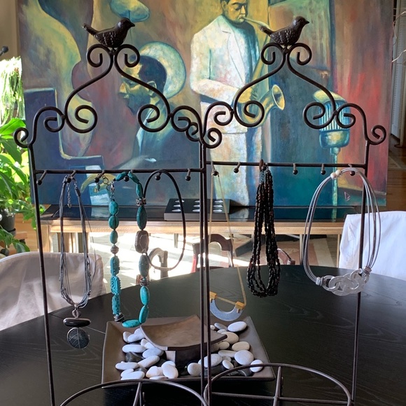 Metal necklace stands - Picture 2 of 6
